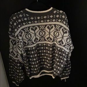 Vintage knit sweater